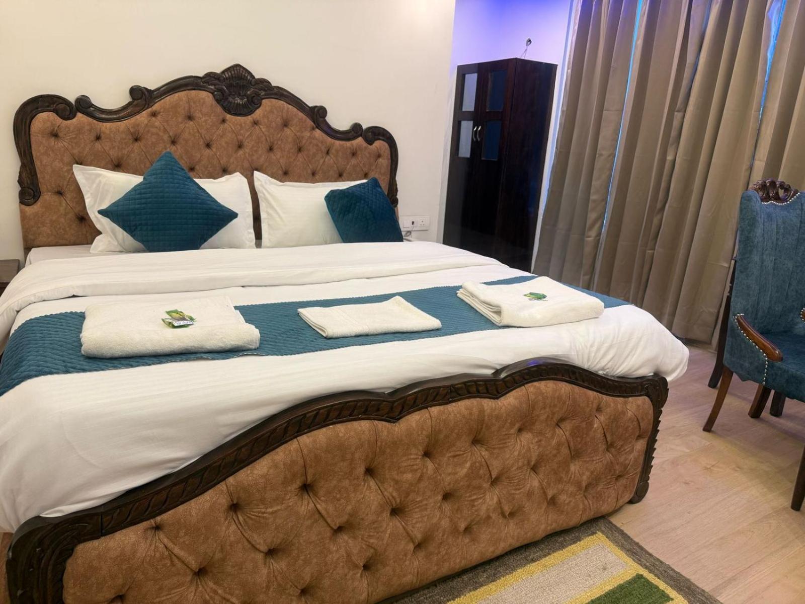 Snow World, - Luxury Classic Near Wild Life Sanctuary With Rohtang View 3*
