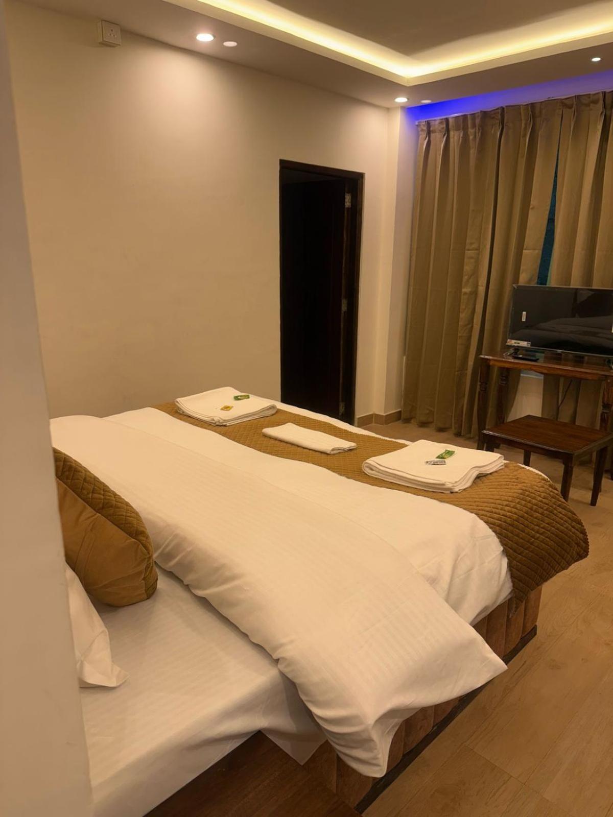 Snow World, - Luxury Classic Near Wild Life Sanctuary With Rohtang View 3* Manali (Himachal Pradesh)
